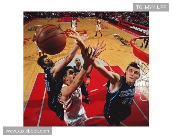 叶戈尔杰明分享近照表达热爱篮球生活并与球迷互动传递正能量